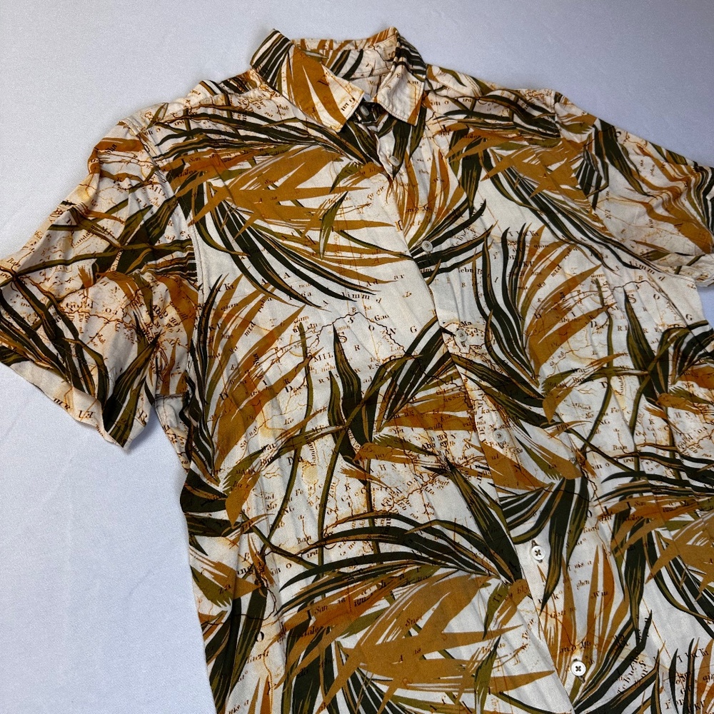 Button down
